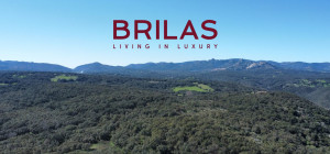 Tenuta con Sughereta e Borgo Storico a Tempio Pausania