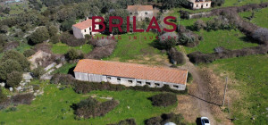 Tenuta con Sughereta e Borgo Storico a Tempio Pausania