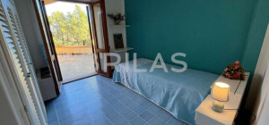 Tenuta di 16 ettari con villa, uliveto e vista mare