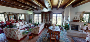 Tenuta Monte Pino – Prestigious estate with vineyard and sea views