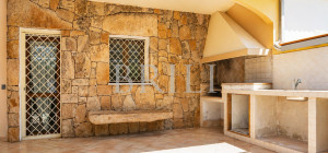 Villa bifamiliare con giardino