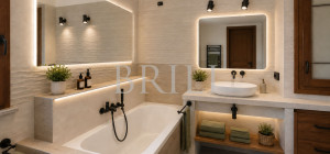 Semi-detached villa with private garden