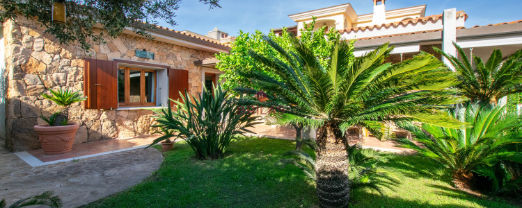 Villa Indipendente a Olbia: Un\'oasi di tranquillità e spazio